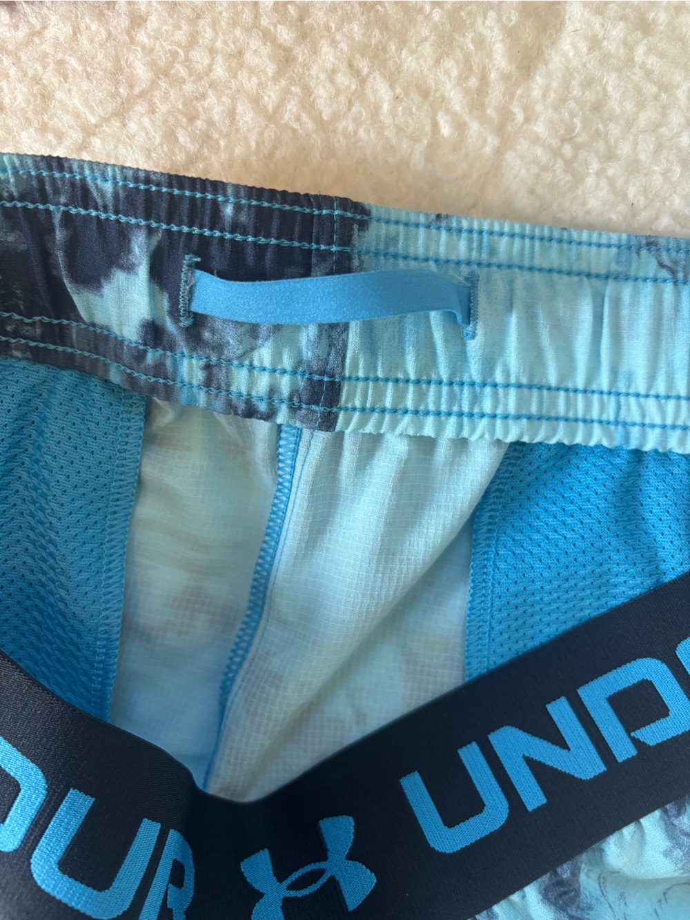 NWT Under Armour Vanish Woven 6" Printed Shorts Blue Tie-Dye - Picture 12 of 12